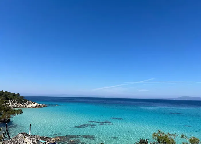 Aparthotel Four Shades Luxury Sarti