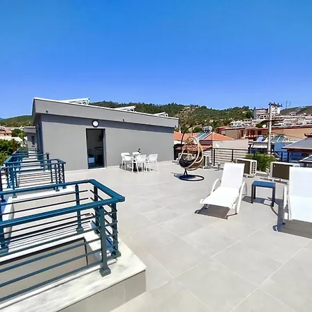 Four Shades Luxury Szárti