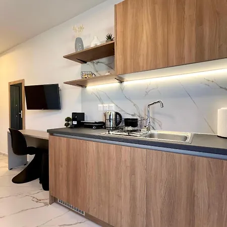 Four Shades Luxury Szárti