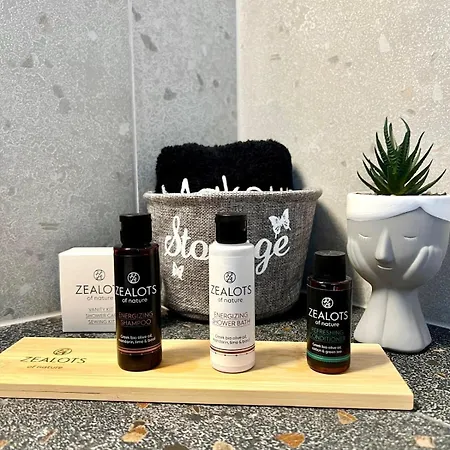 Four Shades Luxury Szárti