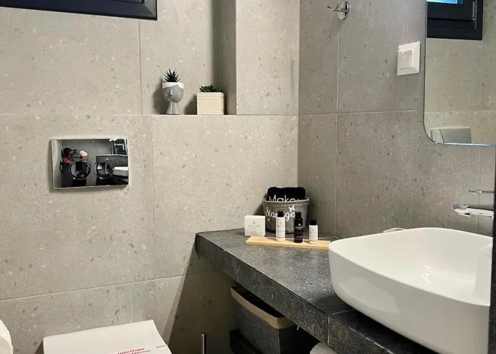 Four Shades Luxury 4* Sarti