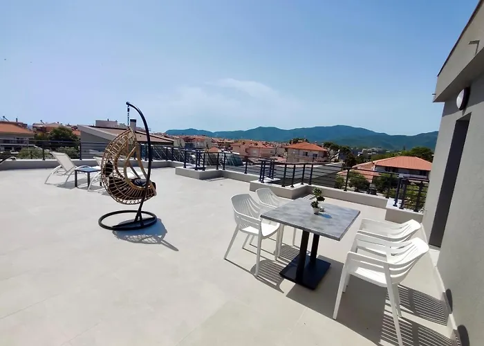 Four Shades Luxury Appart hôtel