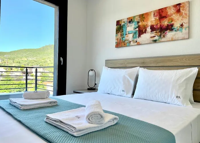 Four Shades Luxury 4* Sarti