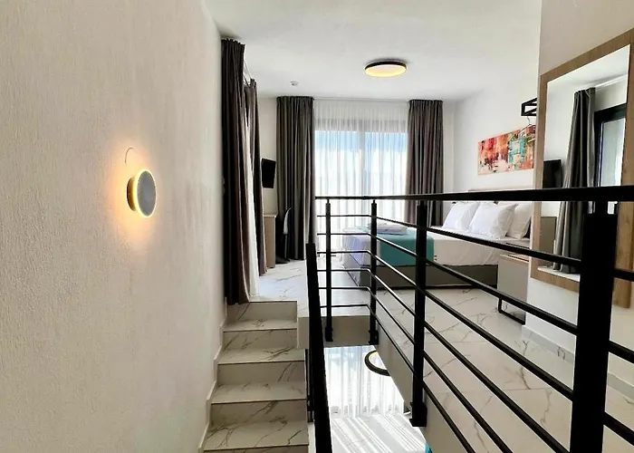 Appart hôtel Four Shades Luxury 4*