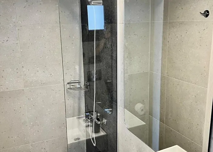 Four Shades Luxury 4* Sarti